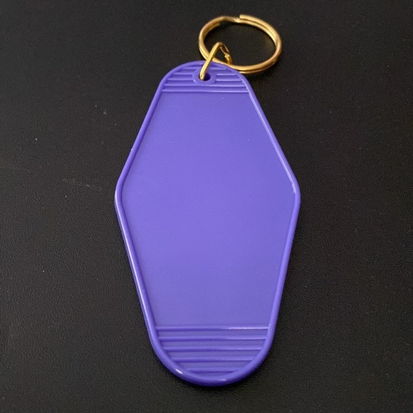 Ice Coffee Motel Keychain - Picture 4 of 4